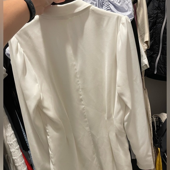 Lovers and friends city blazer dress in white - Picture 10 of 10